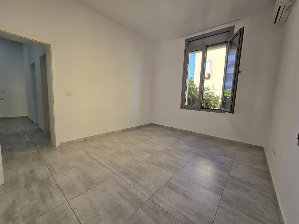 Office For Rent 📍Dibra Street 📌500€