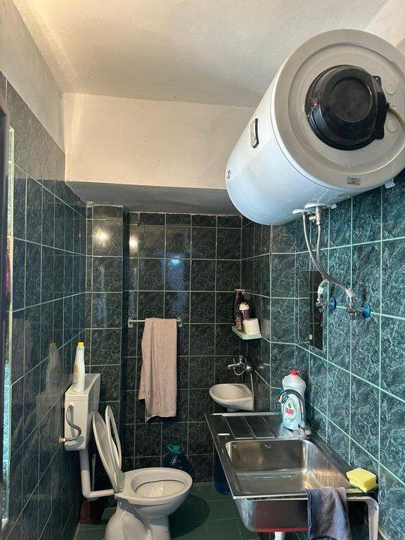 GAZONIERE Për Shitje rrugen Arben Minga në Spitali QSUT (Nënë Tereza), Tiranë - 53000 €