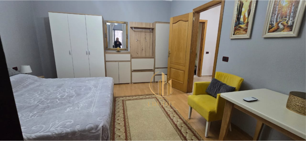 🏠 Jepet me Qira Apartament 1+1, Zona e Shkollës së Baletit, Tiranë