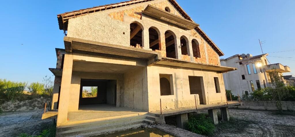 📢 SHITET VILË 2 KATËSHE NË SHIJAK – AFËR AJMAN PARK 🏡🌳