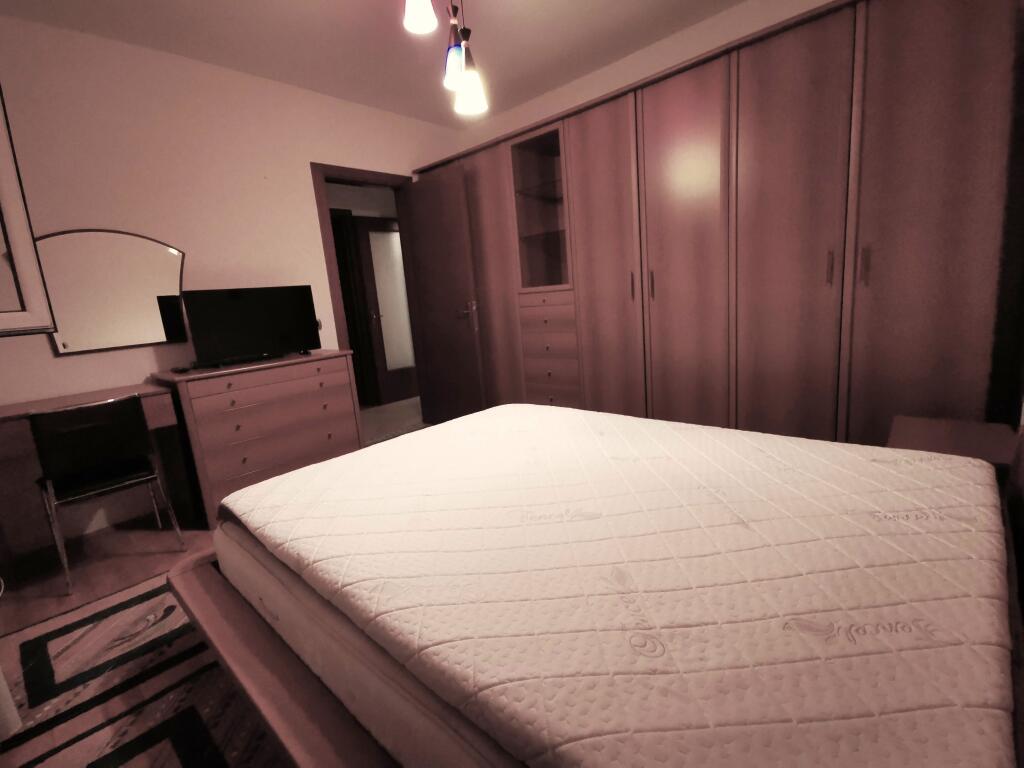 Apartament 2+1 me Qera, Rruga Elbasanit