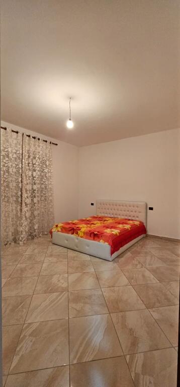 🏡 Shitet Shtëpi Private me Tokë – Ballias, Shijak