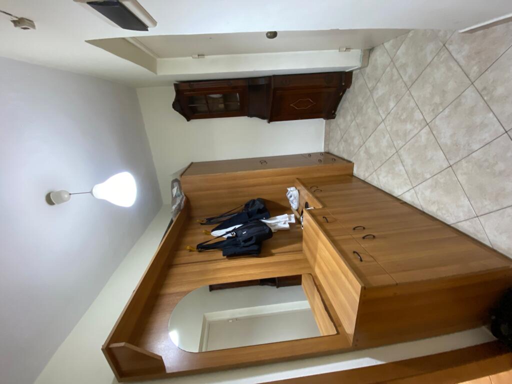 Ne Myslym Shyr Tek Somegu Jepet Me Qera Apartament 2+1