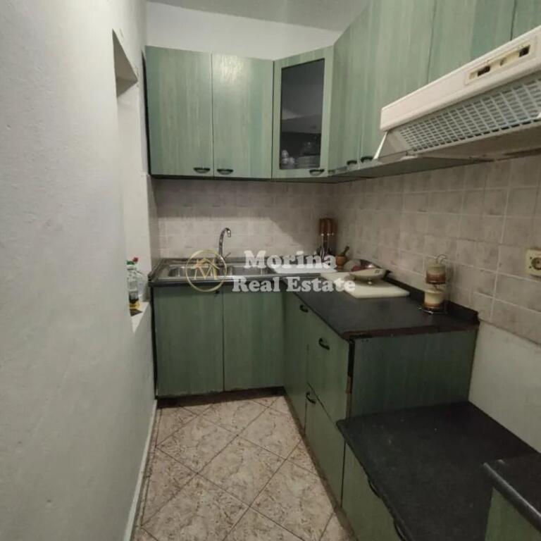 Qera, Apartament 2+1,Rruga Ferrit Xhajko, 400 euro/muaj.