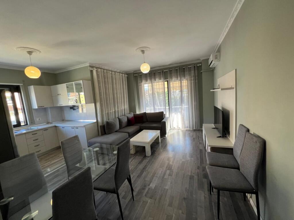 Appartamento 2+1+2 In Affitto al Mercato Elettrico, Tirana 550 € /Mese