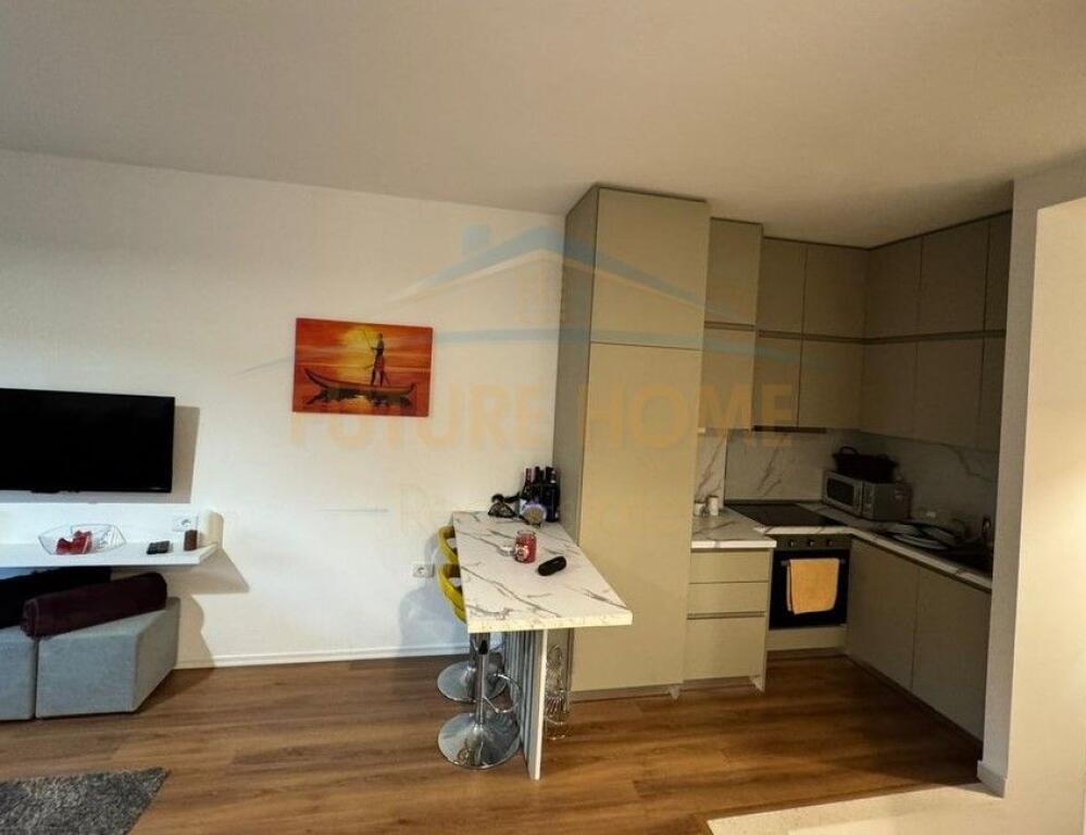 Shitet, Apartament 2+1, Kodra e Diellit, Tiranë