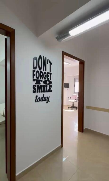 Business Premises for Rent 📍Durres Train Station • 400€ net net✅  • 1+1 + Balcony