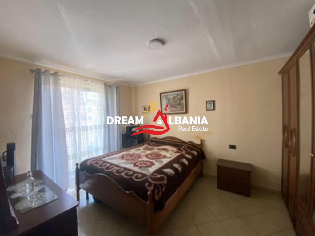 Vendesi in vendita 1+1 in Via Dibra, vicino all'incrocio Scuola Unita (ID 4119448)