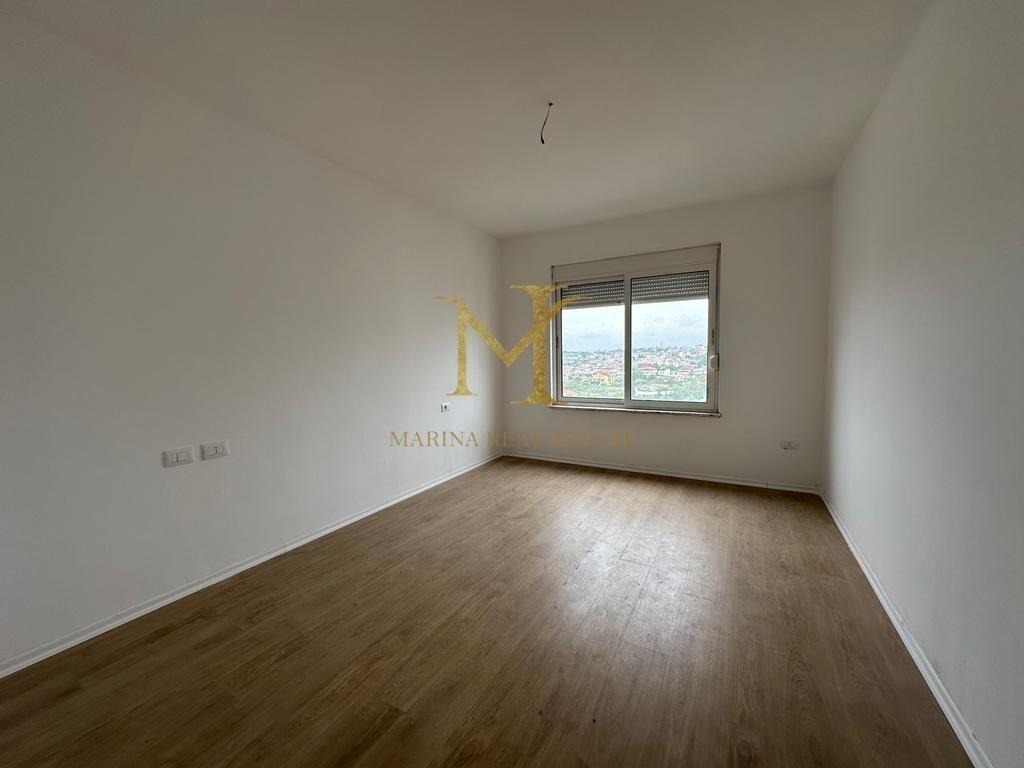 Apartment 1+1 for sale in Plazh Iliria!!
