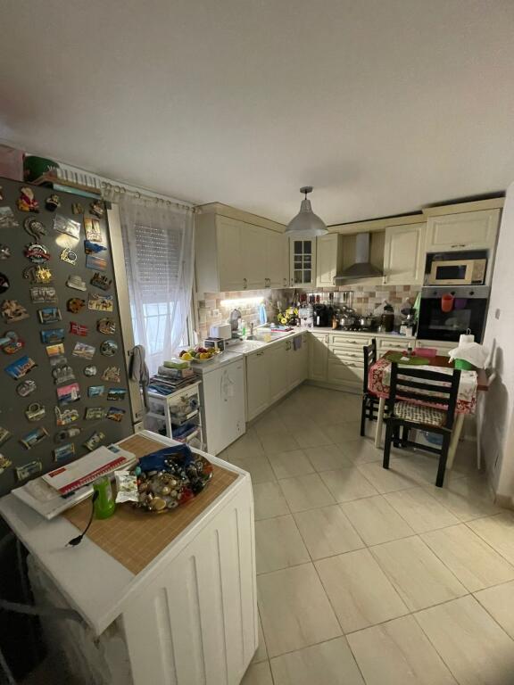 🏡RENTAL OF A 3-STOREY VILLA NEAR SCHOOL 2 GJELA DURRES🏡