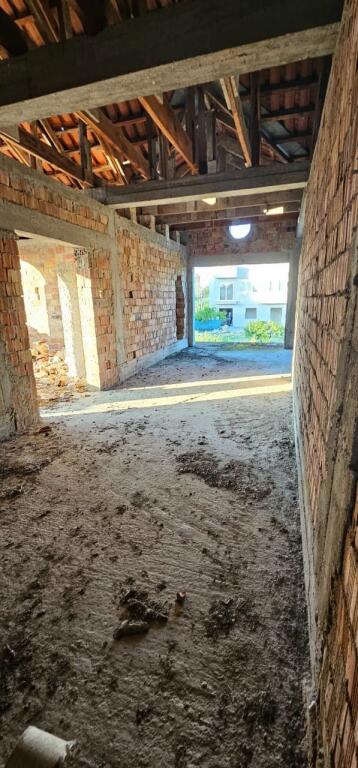 📢 SHITET VILË 2 KATËSHE NË SHIJAK – AFËR AJMAN PARK 🏡🌳