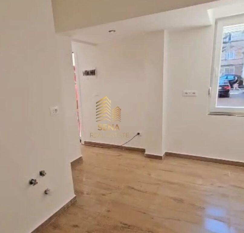 Qira, Ambient Biznesi, 1+1, Rruga Qemal Stafa – 50m Larg Unazes, 500 Euro/muaj