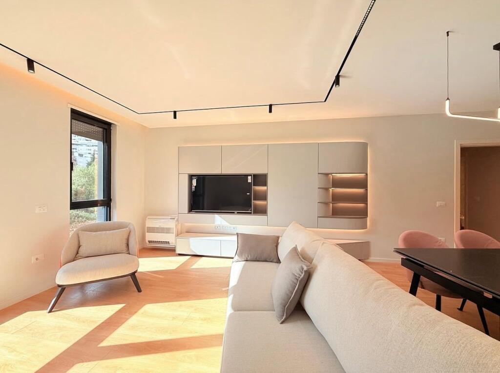 🏡 Apartament 2+1+2 per qira!📍Kopshti zoologjik