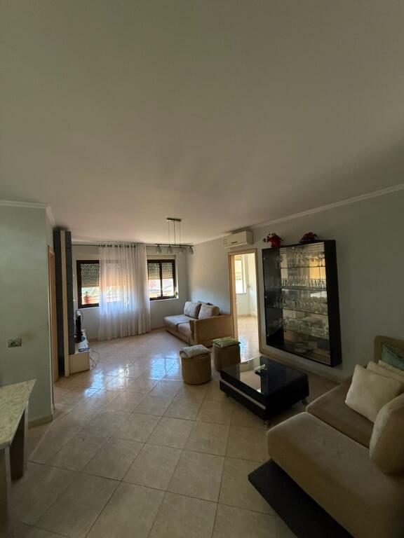 Apartament 2+1 me Qira – Sheshi Wilson