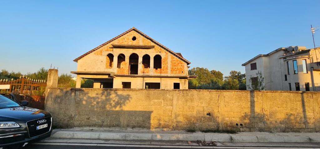 📢 SHITET VILË 2 KATËSHE NË SHIJAK – AFËR AJMAN PARK 🏡🌳