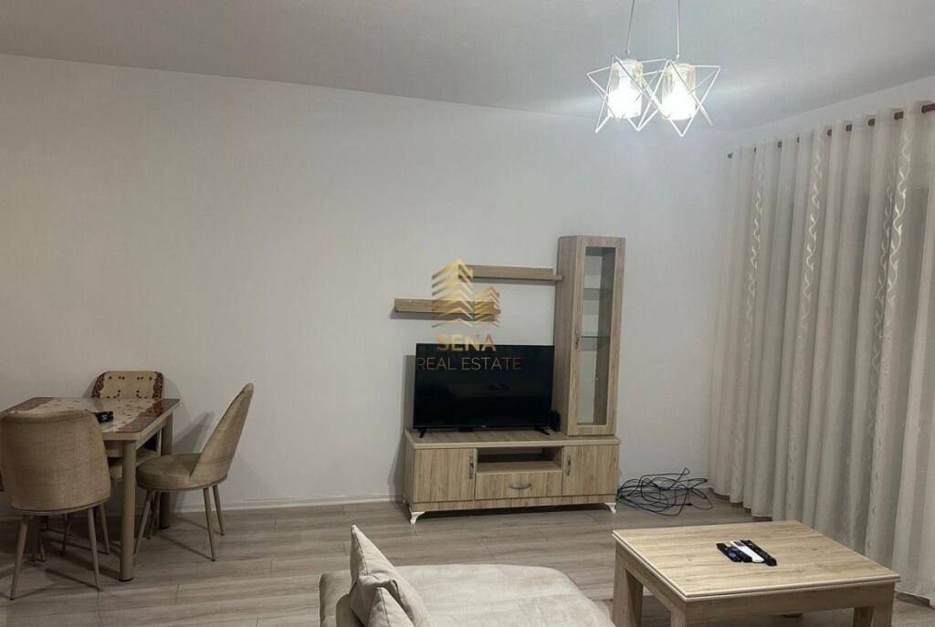 Rent, Apartment 1+1, Zogu I Boulevard, 60,000 Leke