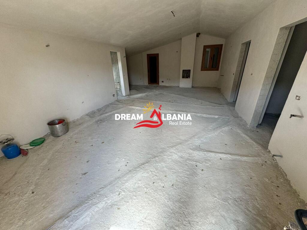 Villa di 3 piani in affitto tra Ndroq e Peza e Vogel, Tirana (ID 4251334).