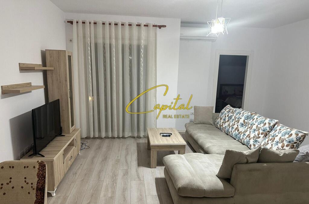 APARTMENT FOR RENT 1+1 TIRANA PROSECUTOR'S OFFICE 600 EURO