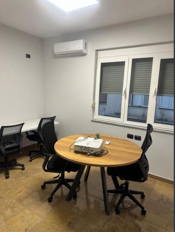🏢 Office for Rent – Bllok, Tirana