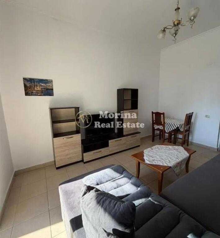 Qera, Apartament 1+1,Ish Parku Autobusave, 400 euro/muaj.