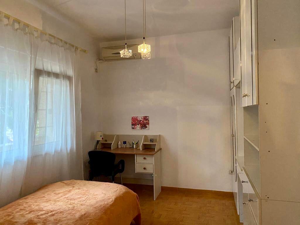 📣 AFFITTO Appartamento Duplex 4+1+2 📍 21-Dhjetori, Vicino Hotel Mondialit ✨  