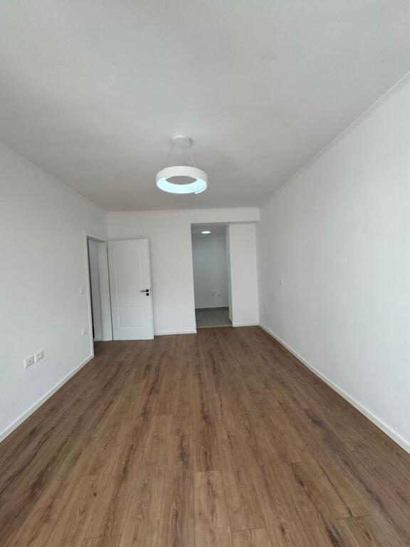 Shitet Apartament 1+1 115.000€ Don Bosko, Tirane