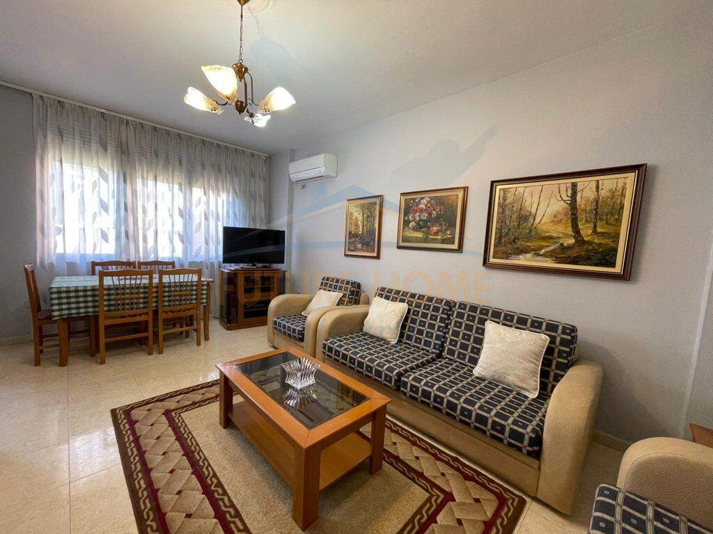 Affitto, Appartamento 2+1, Vasil Shanto, Tirana.