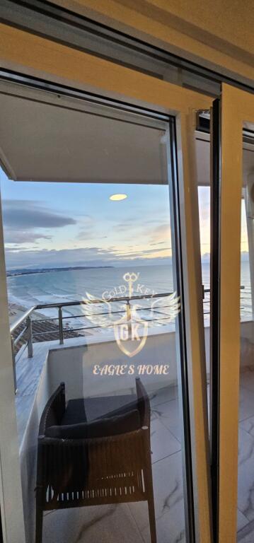 🌊 SHITET APARTAMENT SUPER LUKSOZ 2+1+3+3 SHKËMBI I KAVAJËS, VIJË E PARË ME DETIN