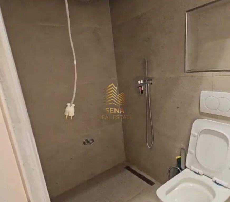 Qira, Ambient Biznesi, 1+1, Rruga Qemal Stafa – 50m Larg Unazes, 500 Euro/muaj