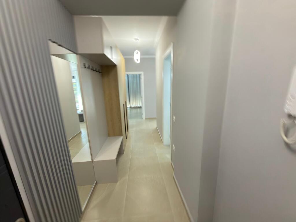 📣 QERA SUPER Apartament 2+1 Me Parking 📍 Liqeni i Thate, Prane Radisson Hotel ✨