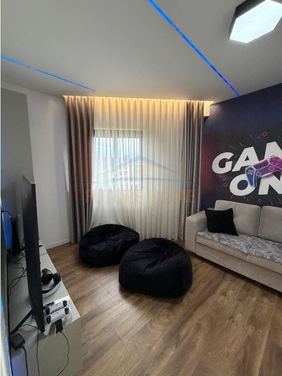 Shitet, Apartament 3+1+2, Residenca Oasis, Unaza e Re