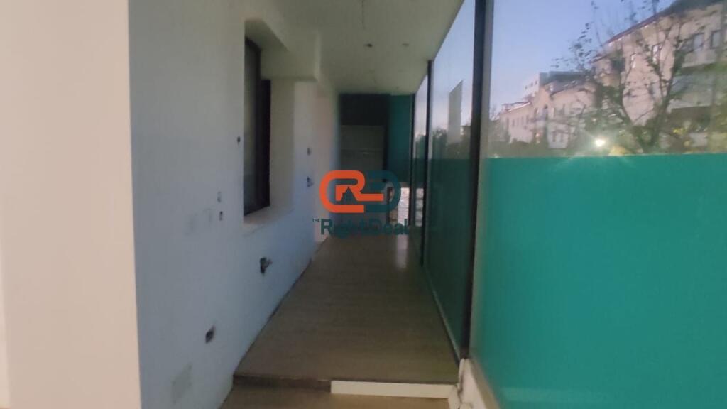 By the Durres Road, Suitable Space for Various Business Activities for Rent!!