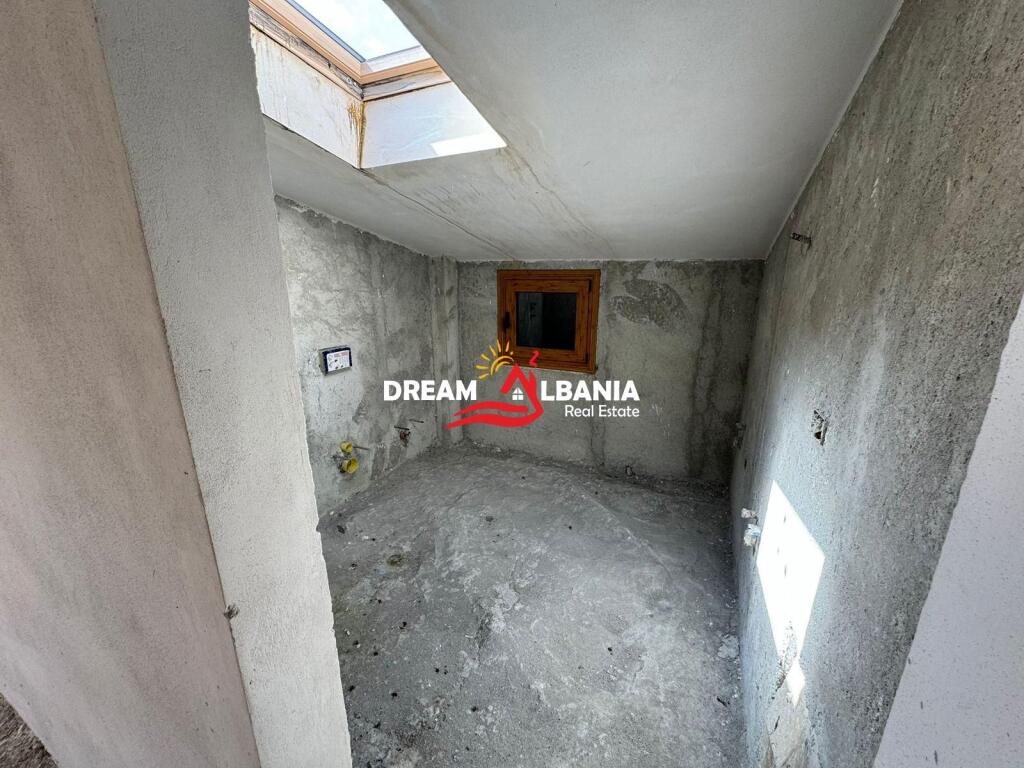 Villa di 3 piani in affitto tra Ndroq e Peza e Vogel, Tirana (ID 4251334).