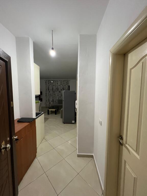 Apartament 1+1 me qira ne Yzberish!