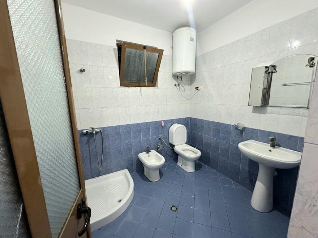 Affittasi Appartamento 1+1+1 Balcone