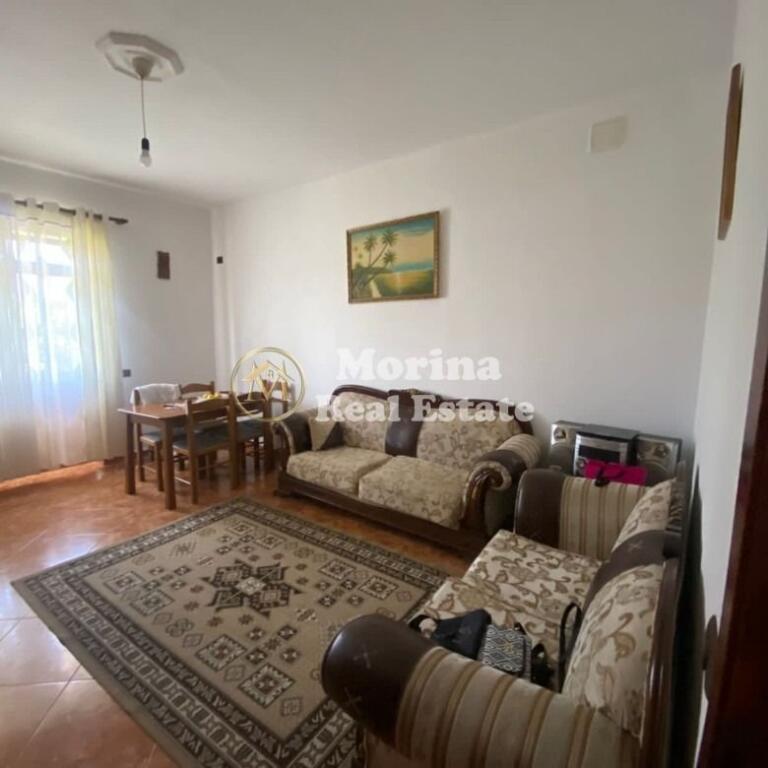 Qera, Hyrje Private 3+1, Bulevardi i ri, 450 euro/muaj