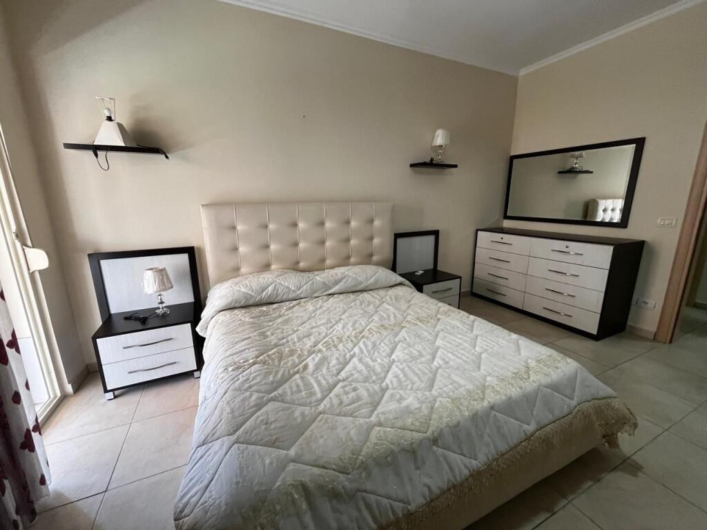 Apartament 2+1+2 për qira - Pelikani- Plazh Durres