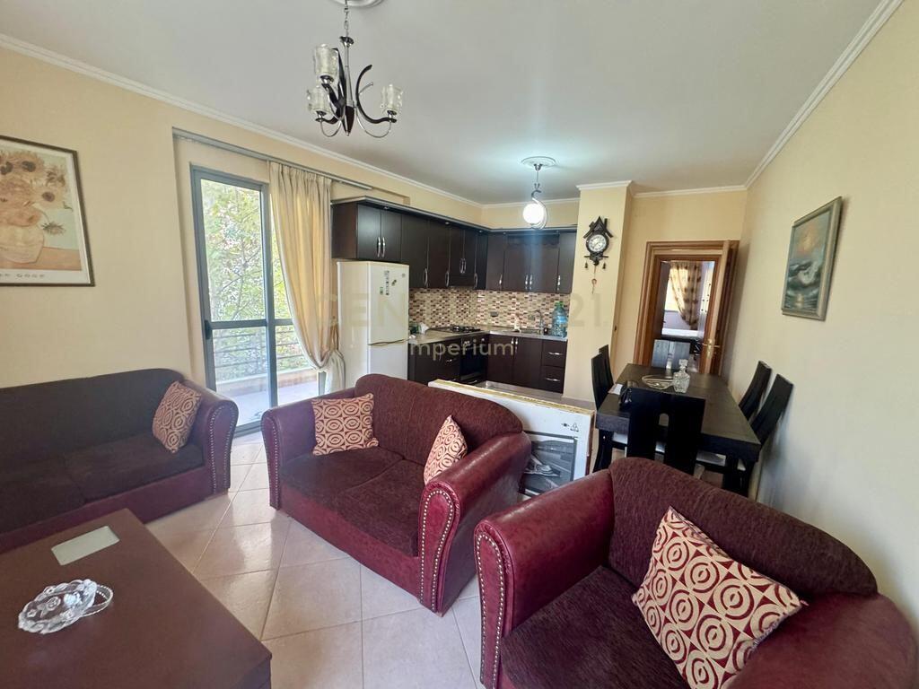 Apartment 2+1+2 for rent, Misto Mame