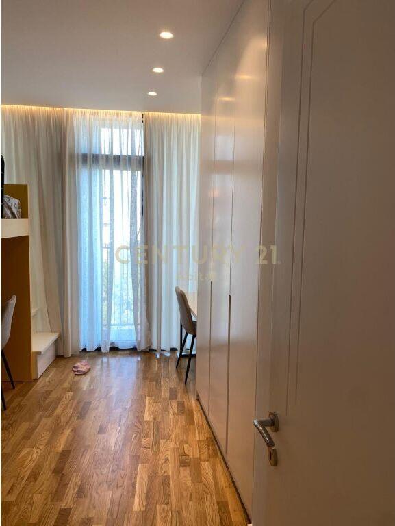 SHESIM APARTAMENT 2+1+2 NE REZIDENCEN "LAKE VIEW" 550,000 €