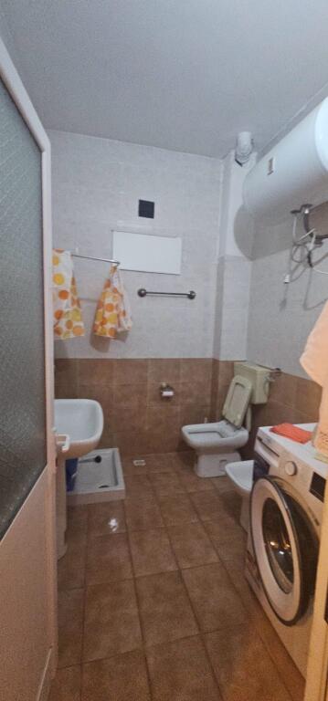FOR SALE APARTMENT 3+1+2 TOILETS + GARAGE | NEAR THE MARKET FRUITS-VEGETABLES