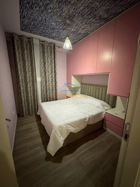 Apartament 2+1+2+Post Parkimi, Kodra e Diellit, Tiranë