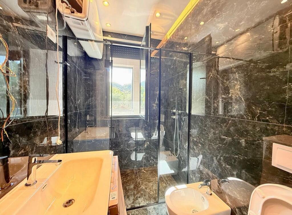 📣 QERA SUPER Apartament 2+1 Me 2 Tualete Dhe Parking 📍Kopeshti Zoologjik, Tirane ✨