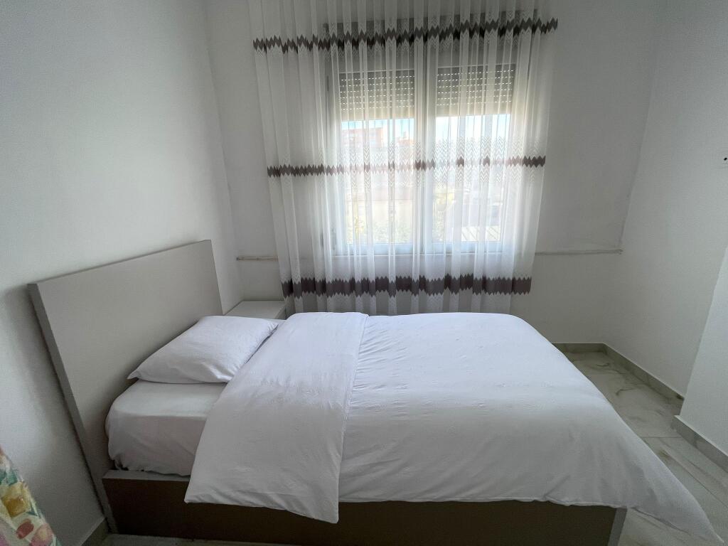 For rent 2+1 in Astir 599 eu super furnished