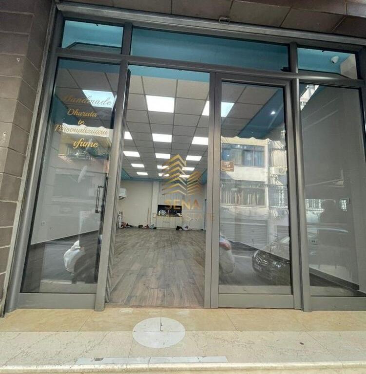 For sale, Business Premises, Bllok, 450,000 Euro