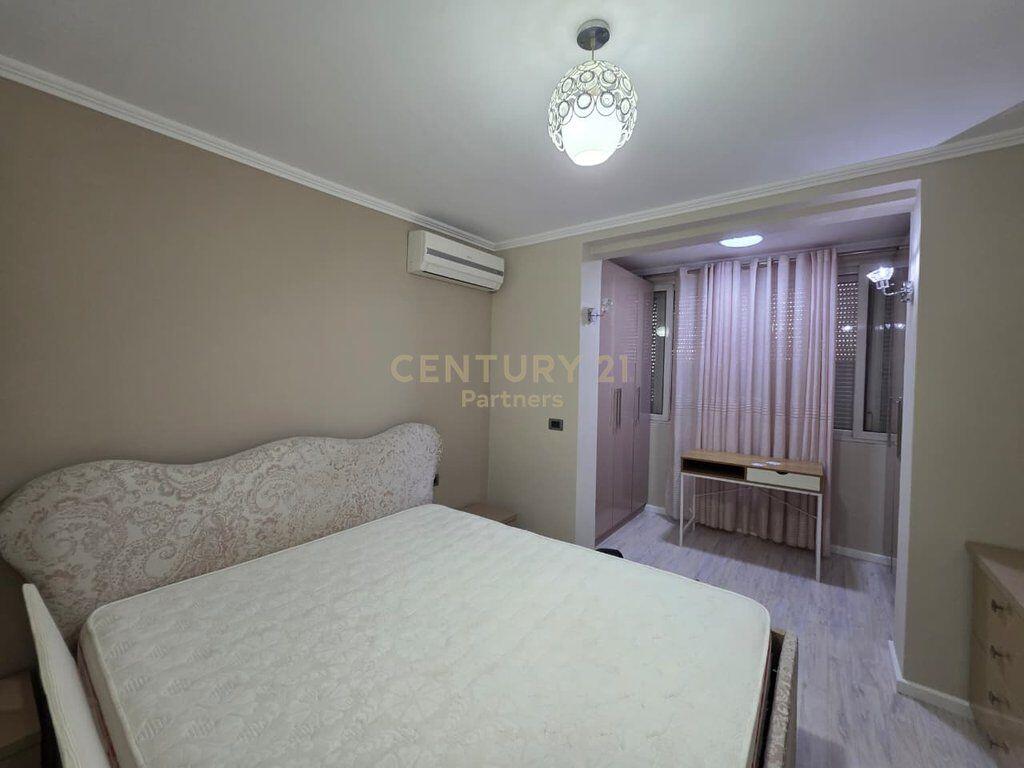 2+1 Apartment For Rent in the Center of Tirana - 900€ | 76 m² 900 € /Month Total Area  76m2