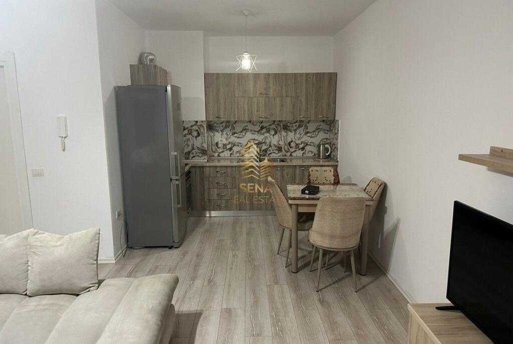 Rent, Apartment 1+1, Zogu I Boulevard, 60,000 Leke