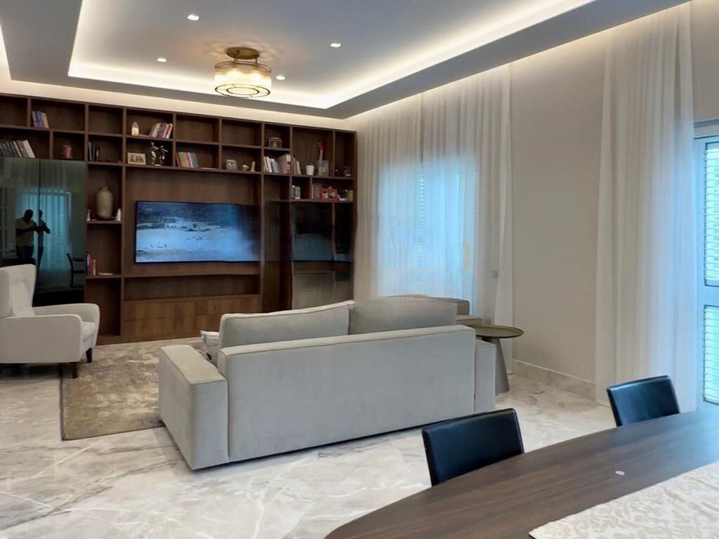 RENT, PREMIUM INDIVIDUAL VILLA with YARD, DRY LAKE‼️