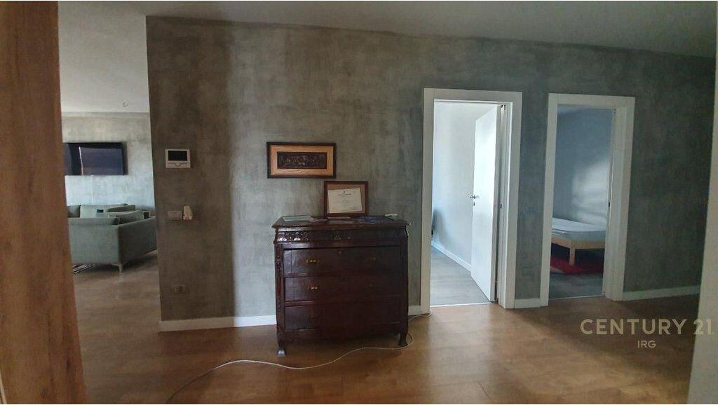 ZYRE ME QERA TE HILTON, PRANE DELIJORGJIT! 3,000 € /Muaj