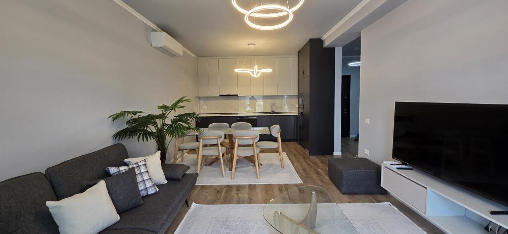 For rent ap (2+1+2) + parking space, Liqeni i Th