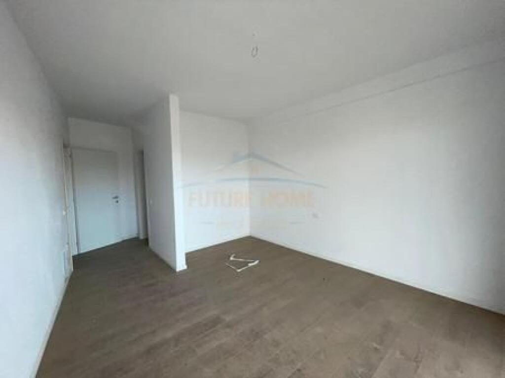 For sale, Apartment 2+1+2, Jordan Misja Street, Tirana